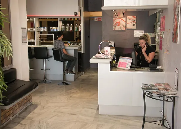 Contact Belalp Hotel 2*